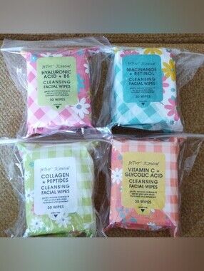 Betsey Johnson Facial Wipes